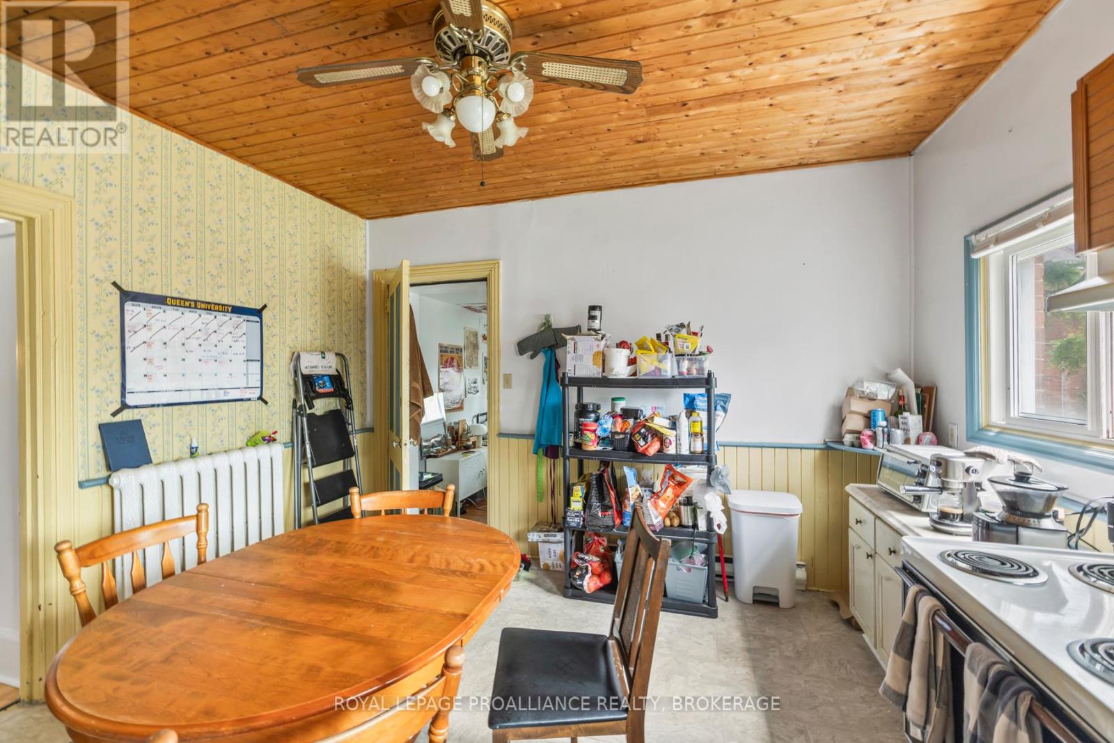 99 Bagot Street, Kingston, Ontario  K7L 3E6 - Photo 19 - X12367873