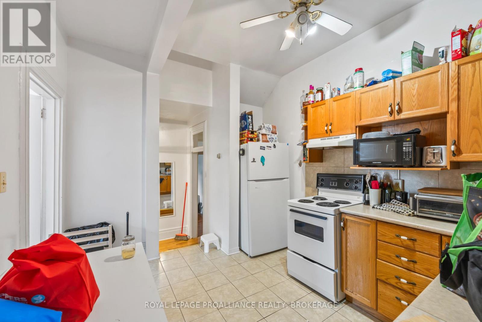 99 Bagot Street, Kingston, Ontario  K7L 3E6 - Photo 28 - X12367873