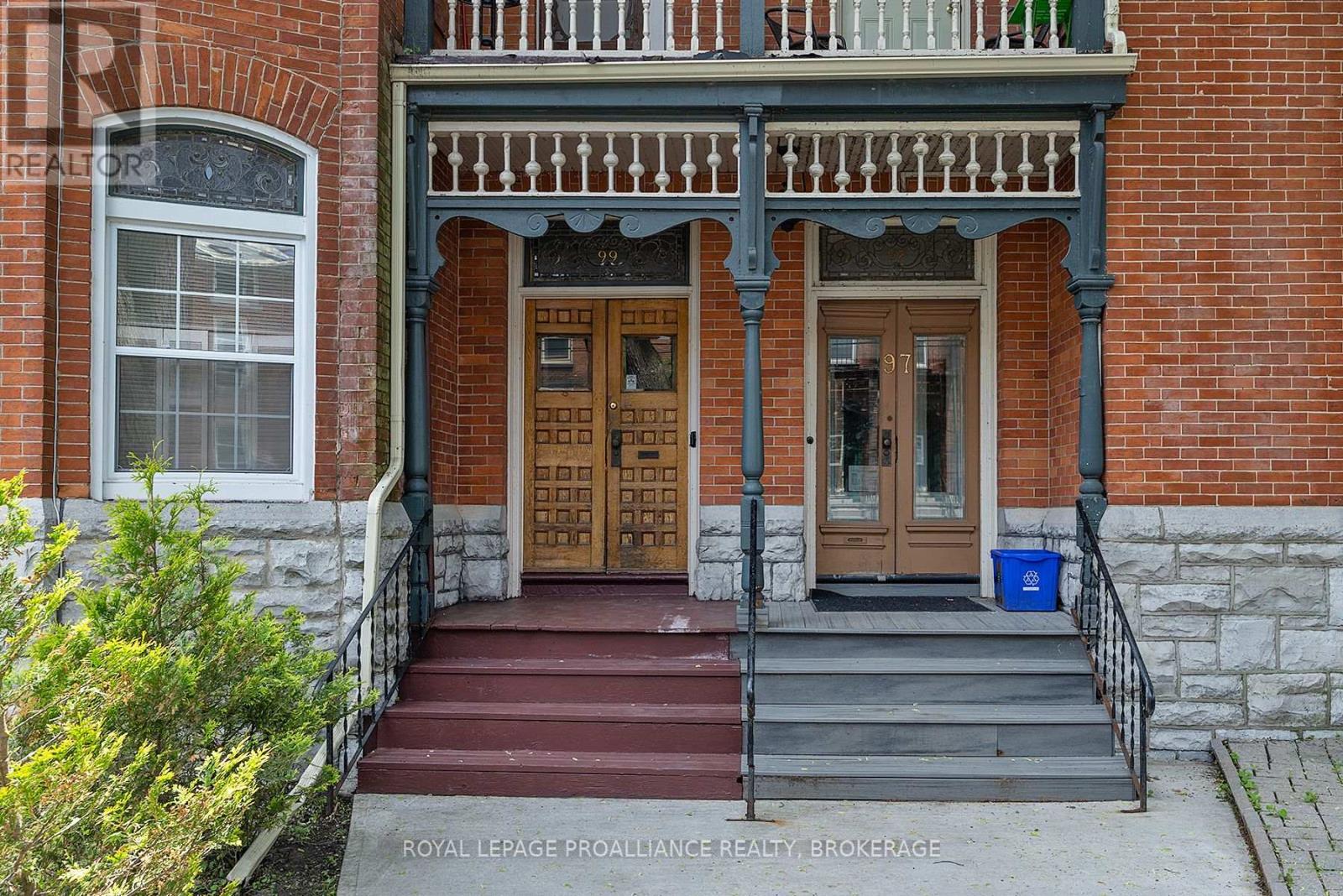 99 Bagot Street, Kingston, Ontario  K7L 3E6 - Photo 3 - X12367873