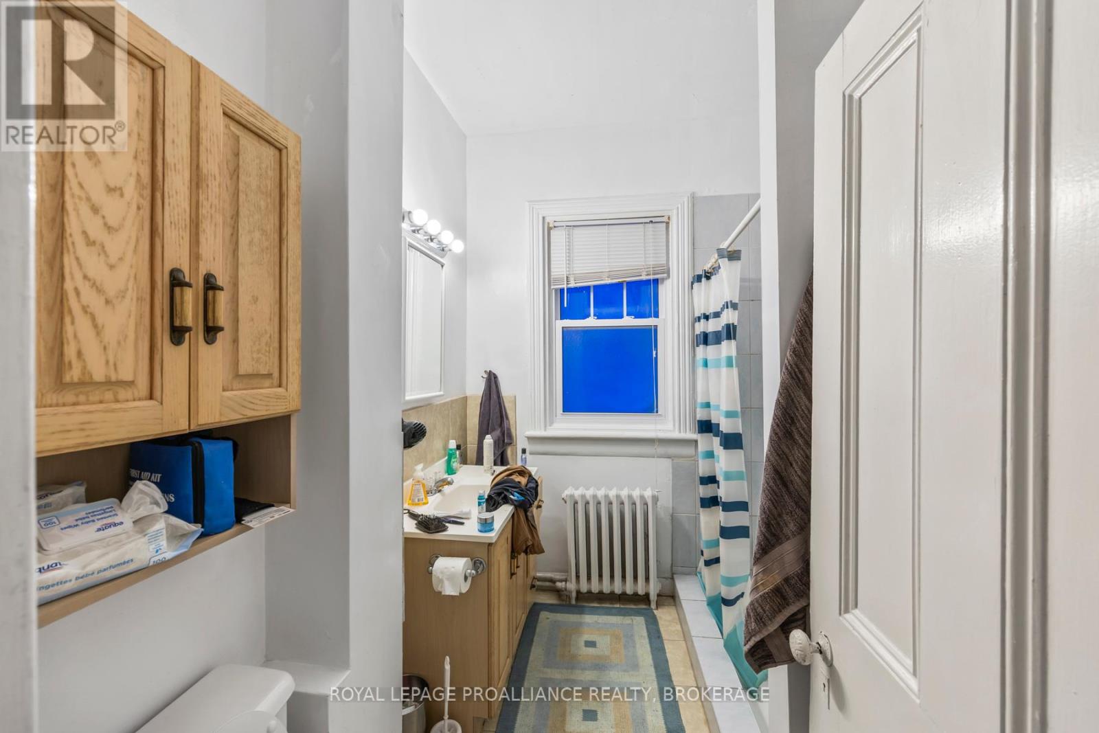 99 Bagot Street, Kingston, Ontario  K7L 3E6 - Photo 32 - X12367873