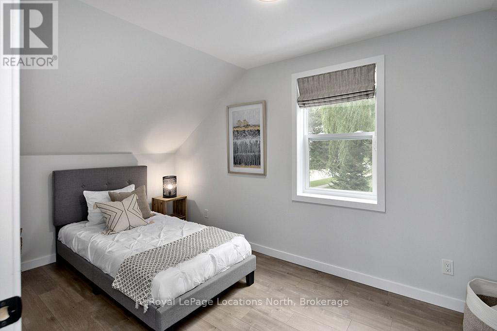 116 Marsh Street, Blue Mountains, Ontario  N0H 1J0 - Photo 35 - X12367833