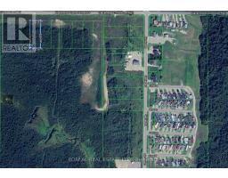 LT 3 CON 2 & 3, Cochrane, Ontario