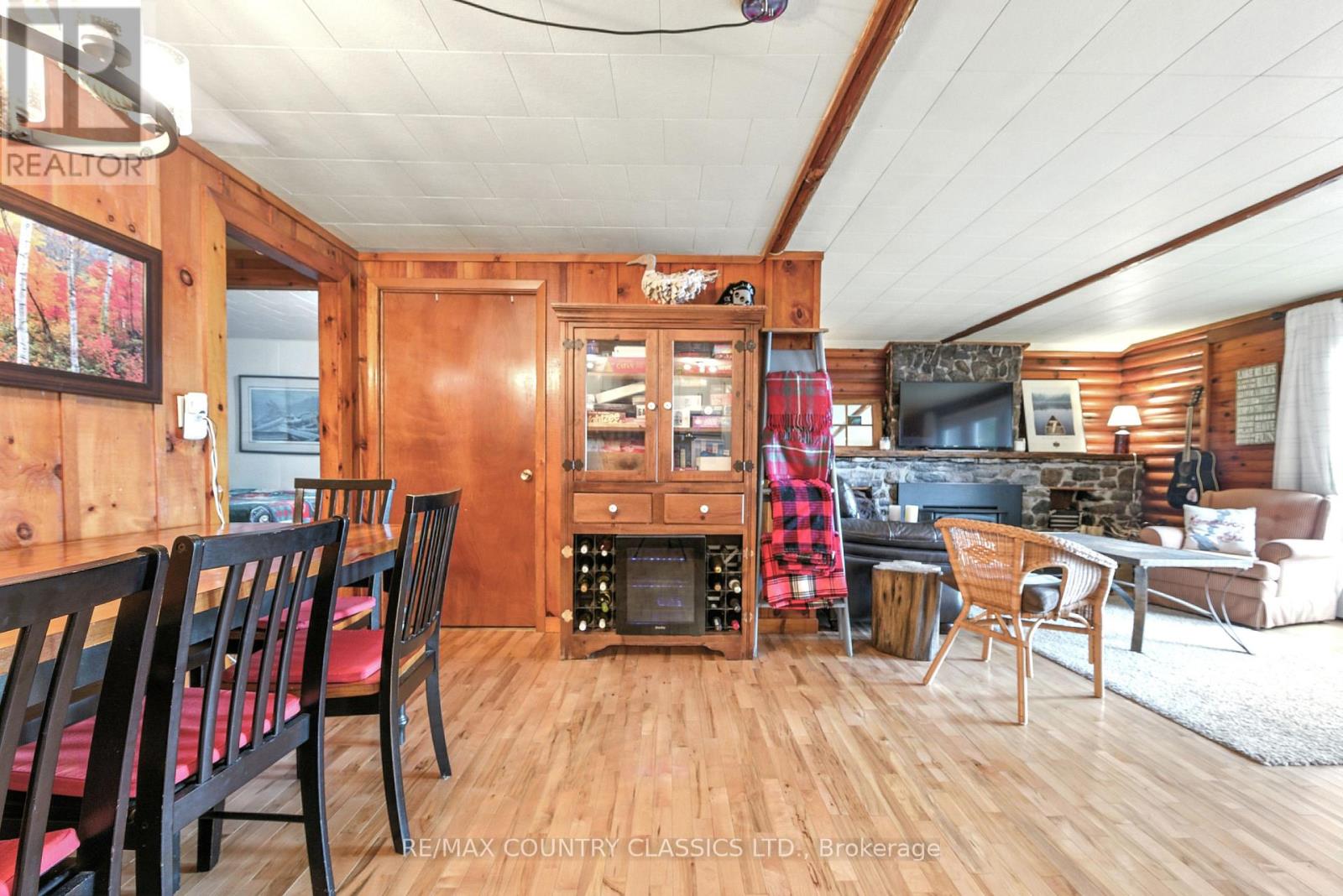 1258 Kamaniskeg Lake Road, Hastings Highlands, Ontario  K0J 1L0 - Photo 14 - X12367850