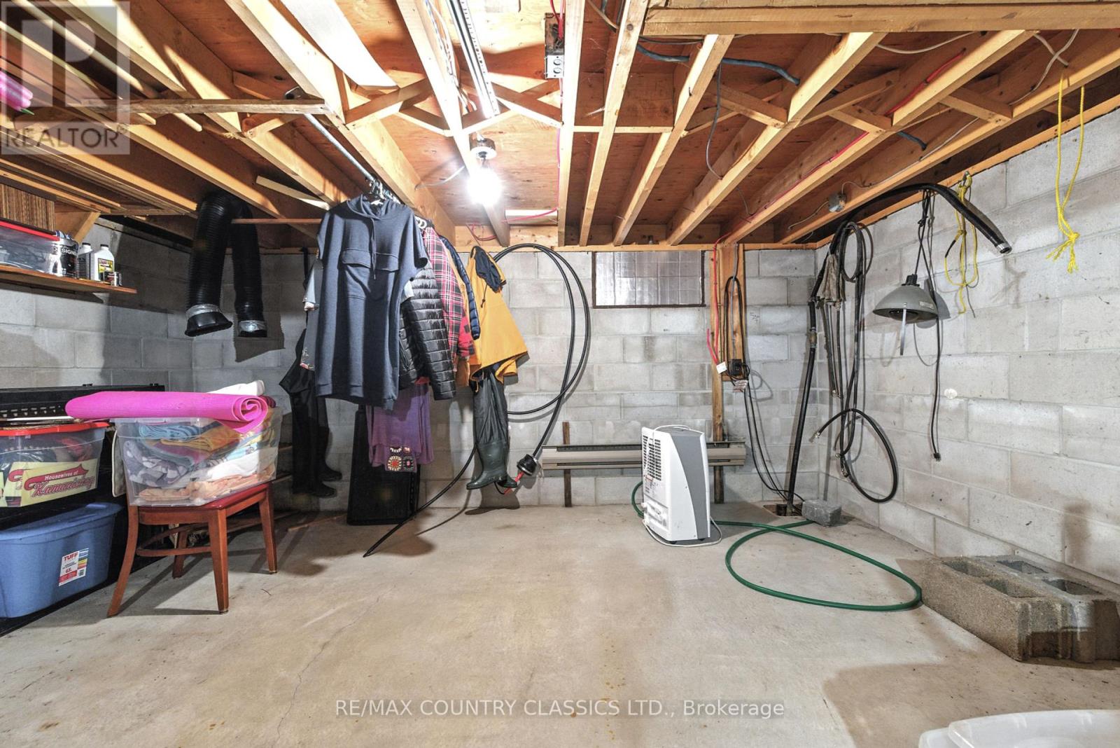 1258 Kamaniskeg Lake Road, Hastings Highlands, Ontario  K0J 1L0 - Photo 24 - X12367850