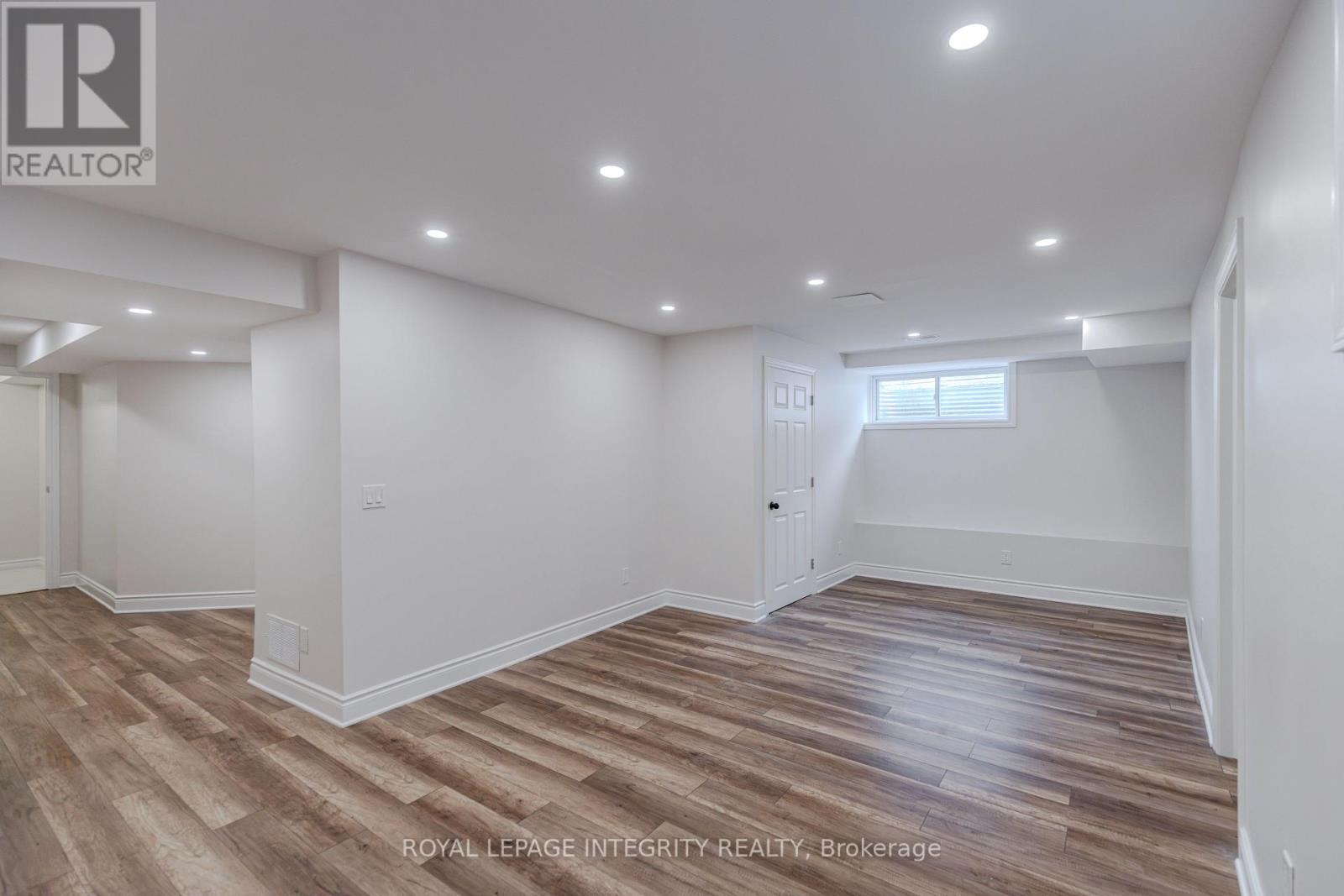 218 Keyrock Drive, Ottawa, Ontario  K2T 0B4 - Photo 32 - X12363732