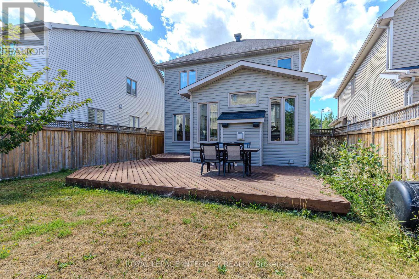 218 Keyrock Drive, Ottawa, Ontario  K2T 0B4 - Photo 38 - X12363732