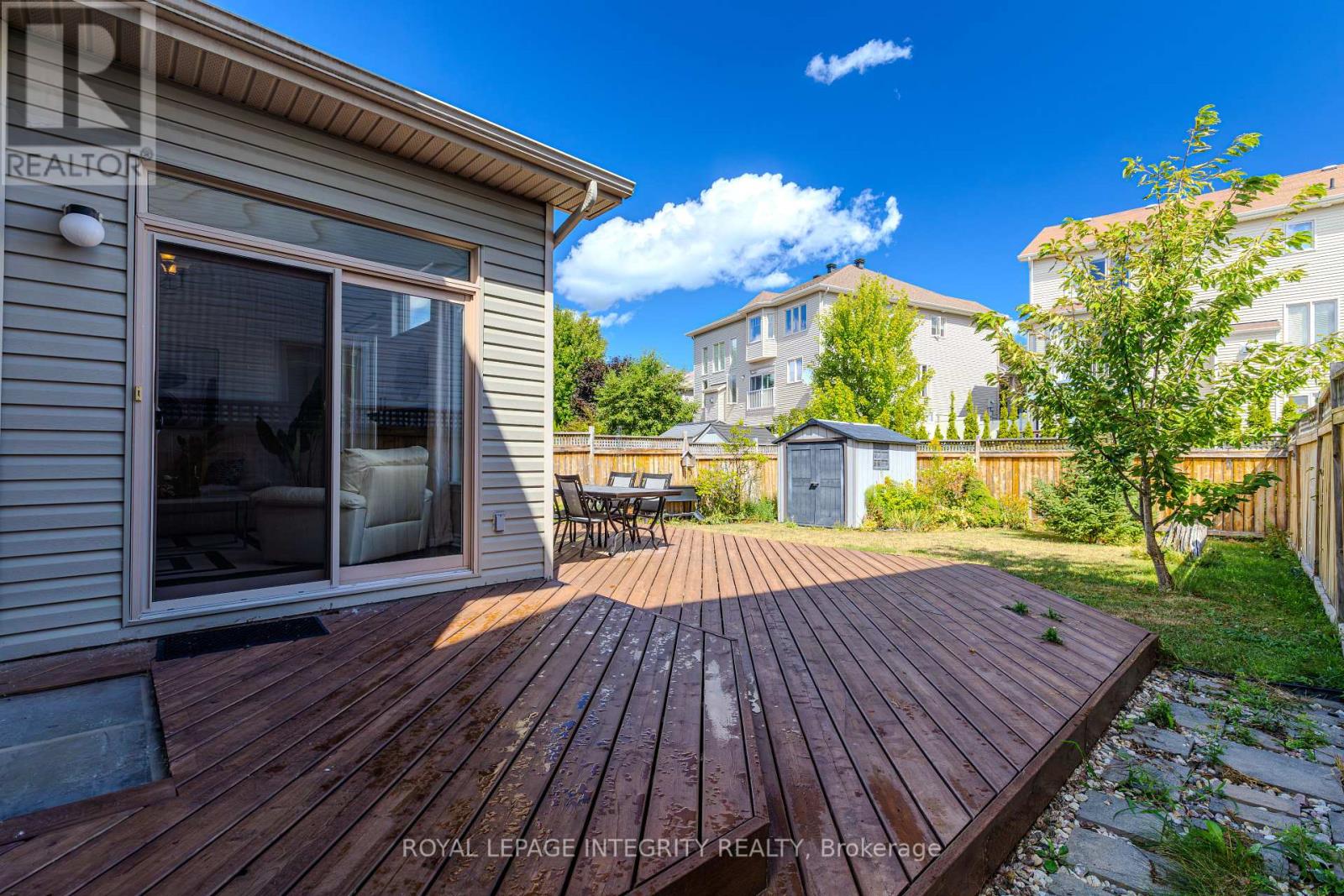 218 Keyrock Drive, Ottawa, Ontario  K2T 0B4 - Photo 35 - X12363732