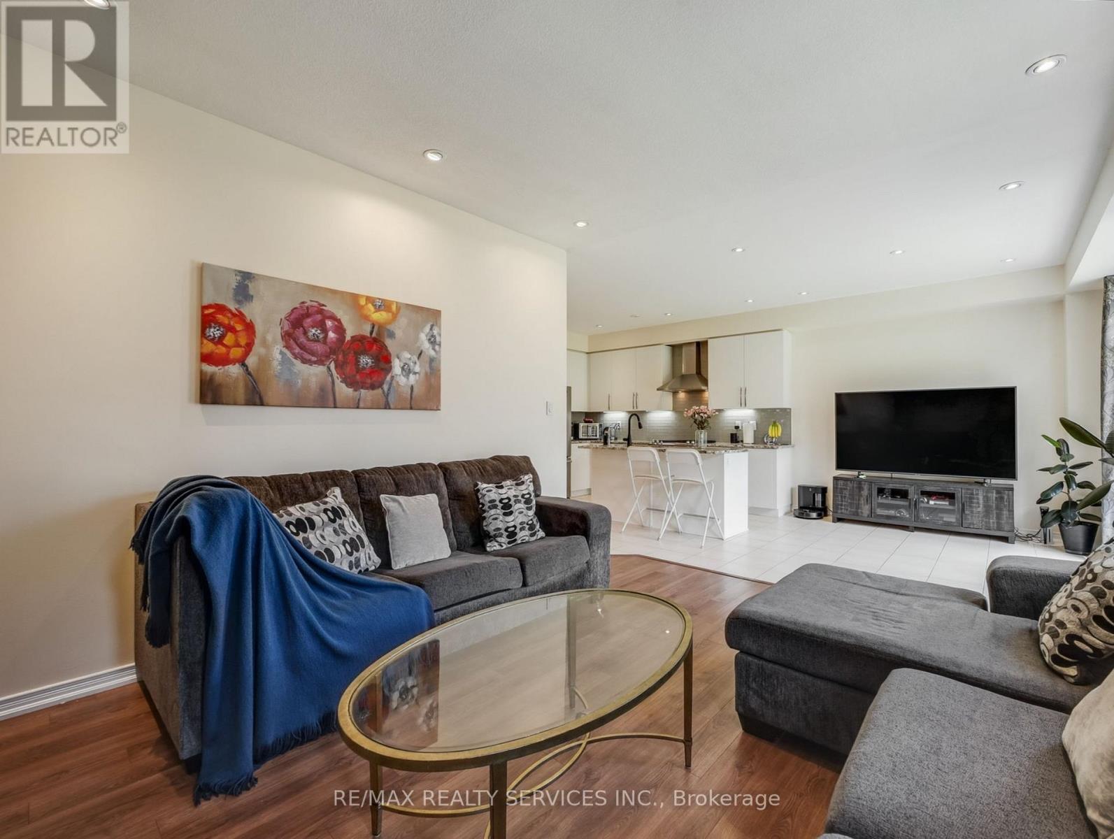 51 Cheevers Road, Brantford, Ontario  N3T 0K3 - Photo 8 - X12364711