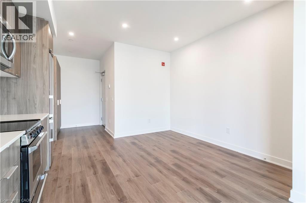 312 Erb Street W Unit# 402, Waterloo, Ontario  N2L 0K9 - Photo 7 - 40763285