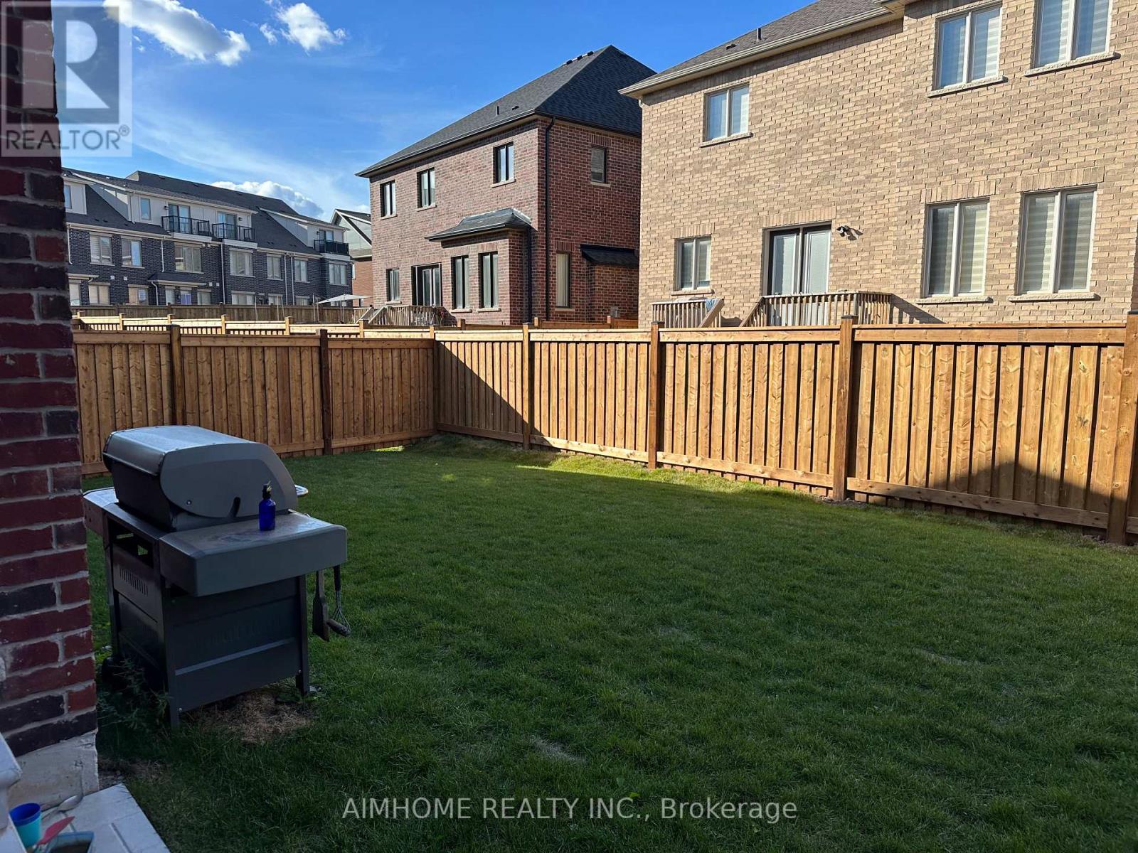 3453 Mosley Gate S, Oakville, Ontario  L6H 0Y8 - Photo 4 - W12359592