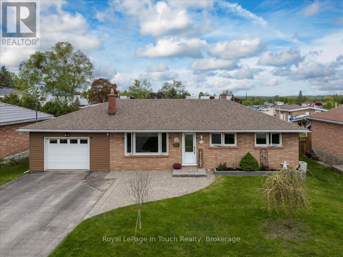 296 John Street, Midland, Ontario  L4R 2J5 - Photo 32 - S12368007