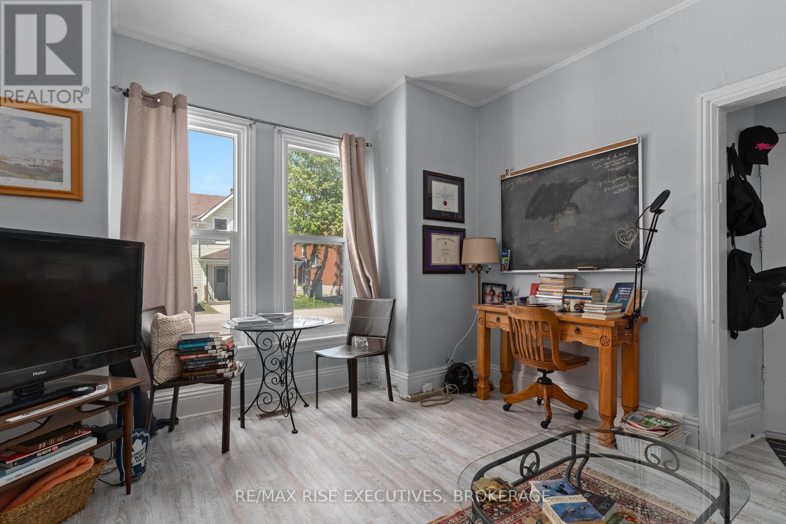 341 Division Street, Kingston, Ontario  K7K 4A2 - Photo 5 - X12367960