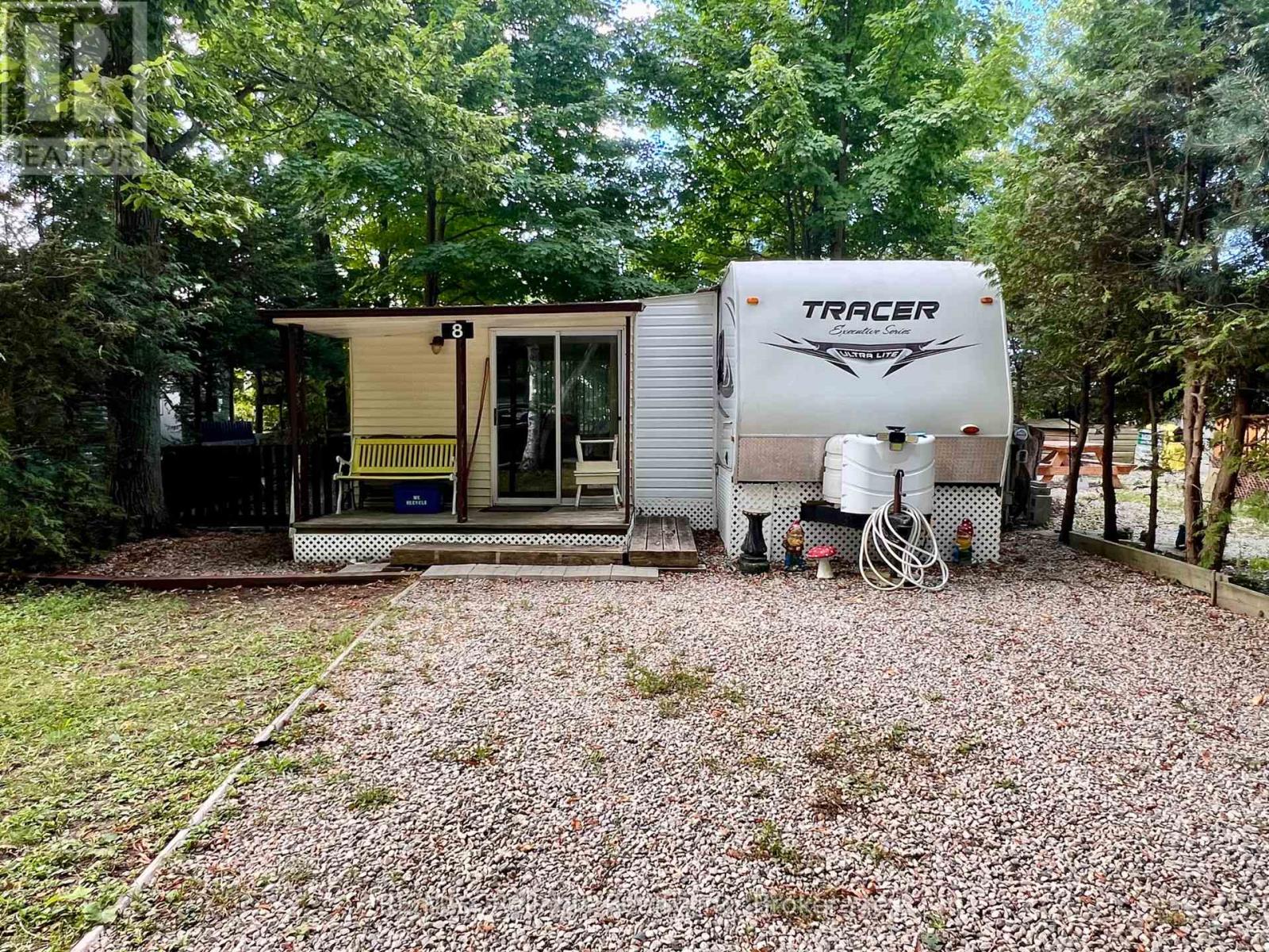 8 - 33900 Sugarbush Road, Bluewater, Ontario  N0M 1G0 - Photo 3 - X12367888