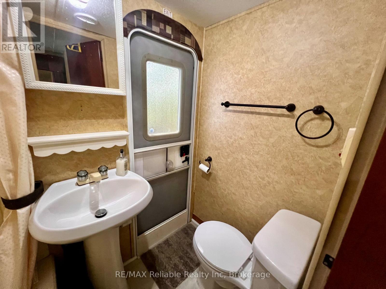 8 - 33900 Sugarbush Road, Bluewater, Ontario  N0M 1G0 - Photo 35 - X12367888