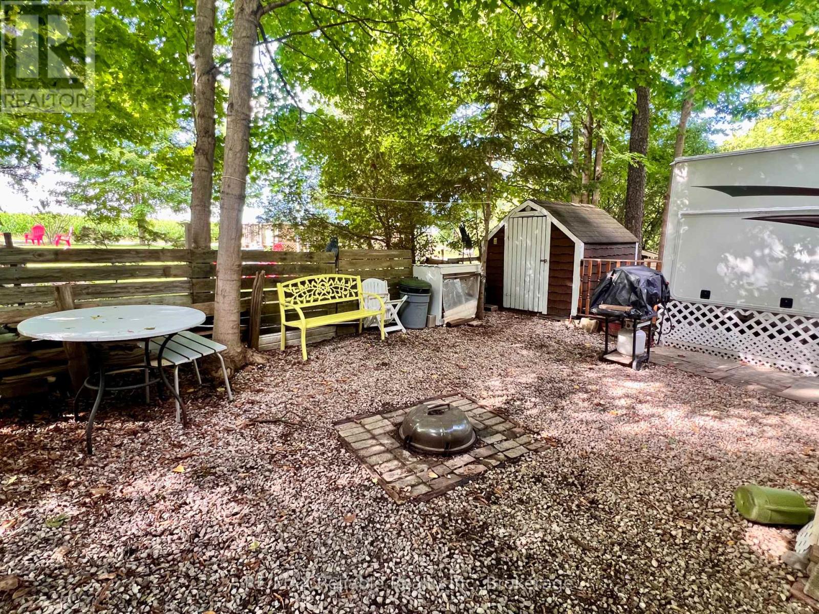8 - 33900 Sugarbush Road, Bluewater, Ontario  N0M 1G0 - Photo 4 - X12367888