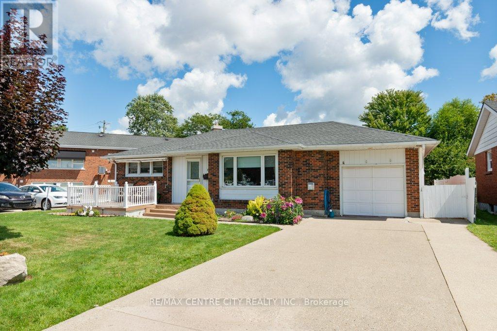 6 WOOD STREET, St. Thomas, Ontario