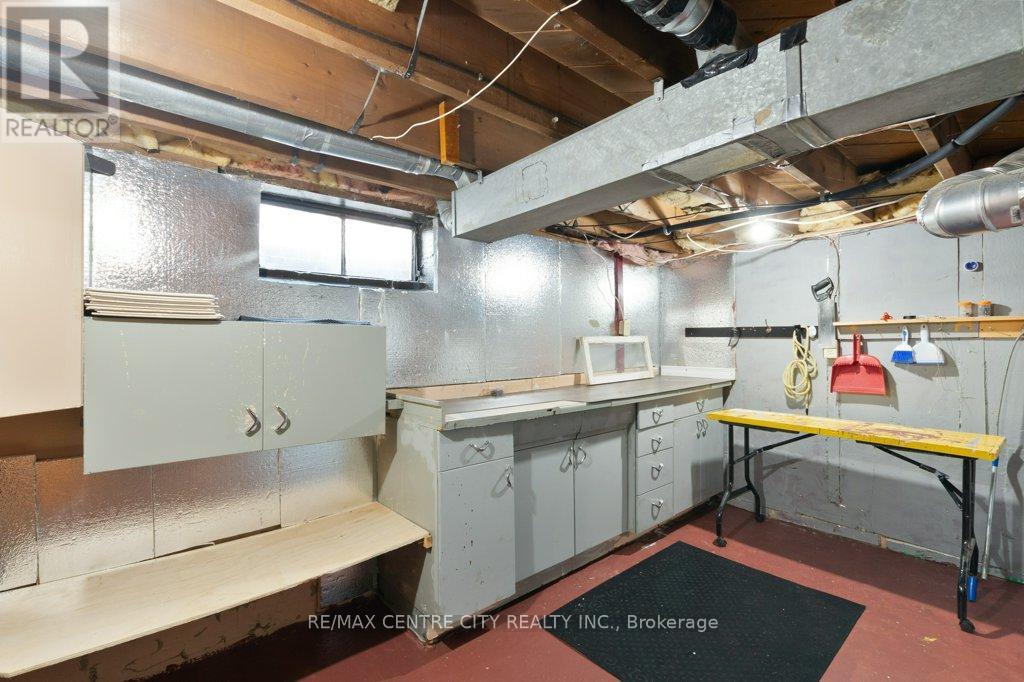 6 Wood Street, St. Thomas, Ontario  N5R 4K9 - Photo 27 - X12367993