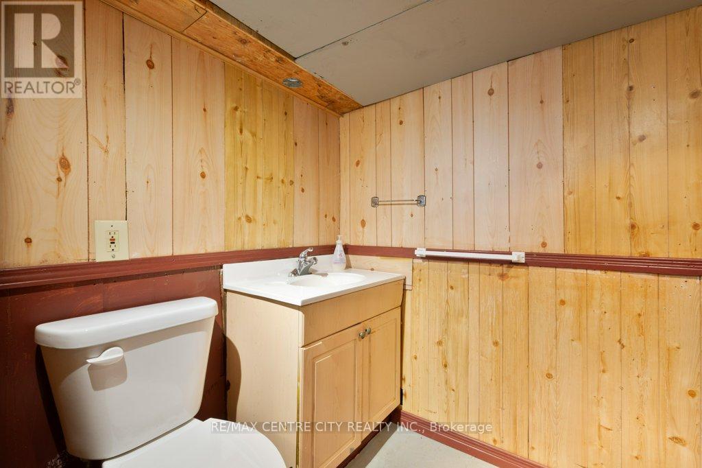 6 Wood Street, St. Thomas, Ontario  N5R 4K9 - Photo 29 - X12367993
