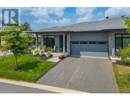 5 BLUE BIRCH LANE, Huntsville, Ontario