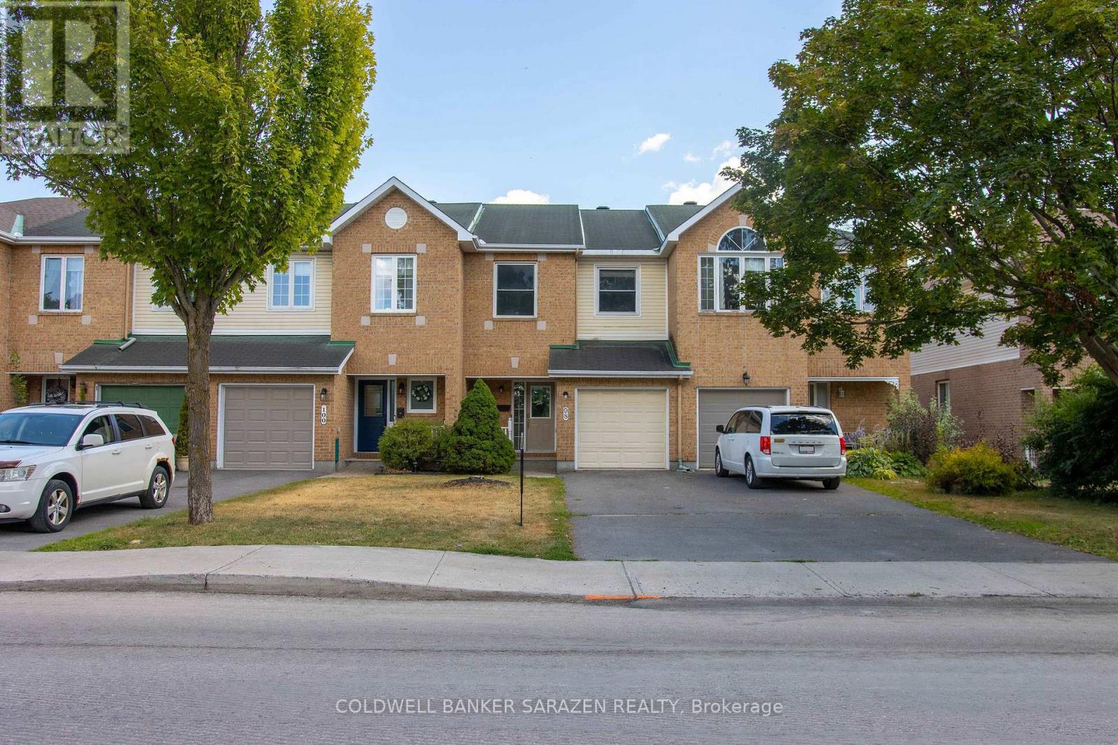 98 Grassy Plains Drive, Ottawa, Ontario  K2M 2N3 - Photo 3 - X12367948