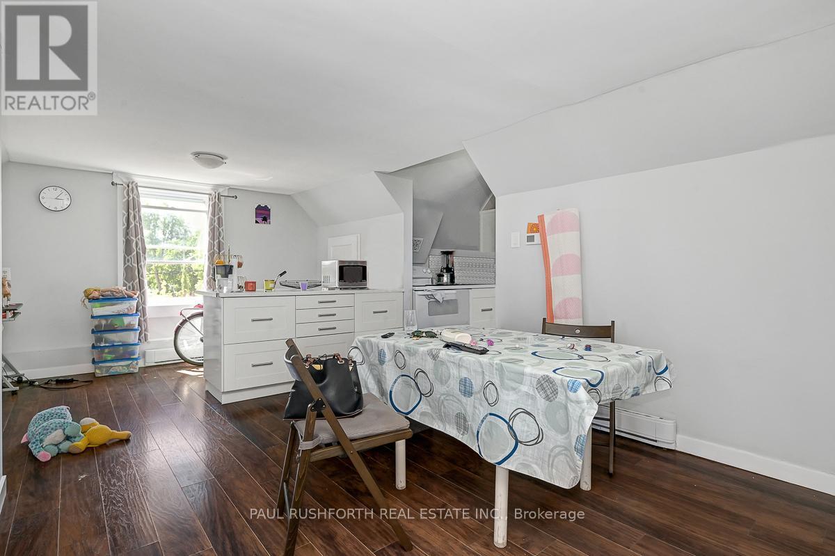 636 Clarke Avenue, Ottawa, Ontario  K1K 0Y5 - Photo 15 - X12368013