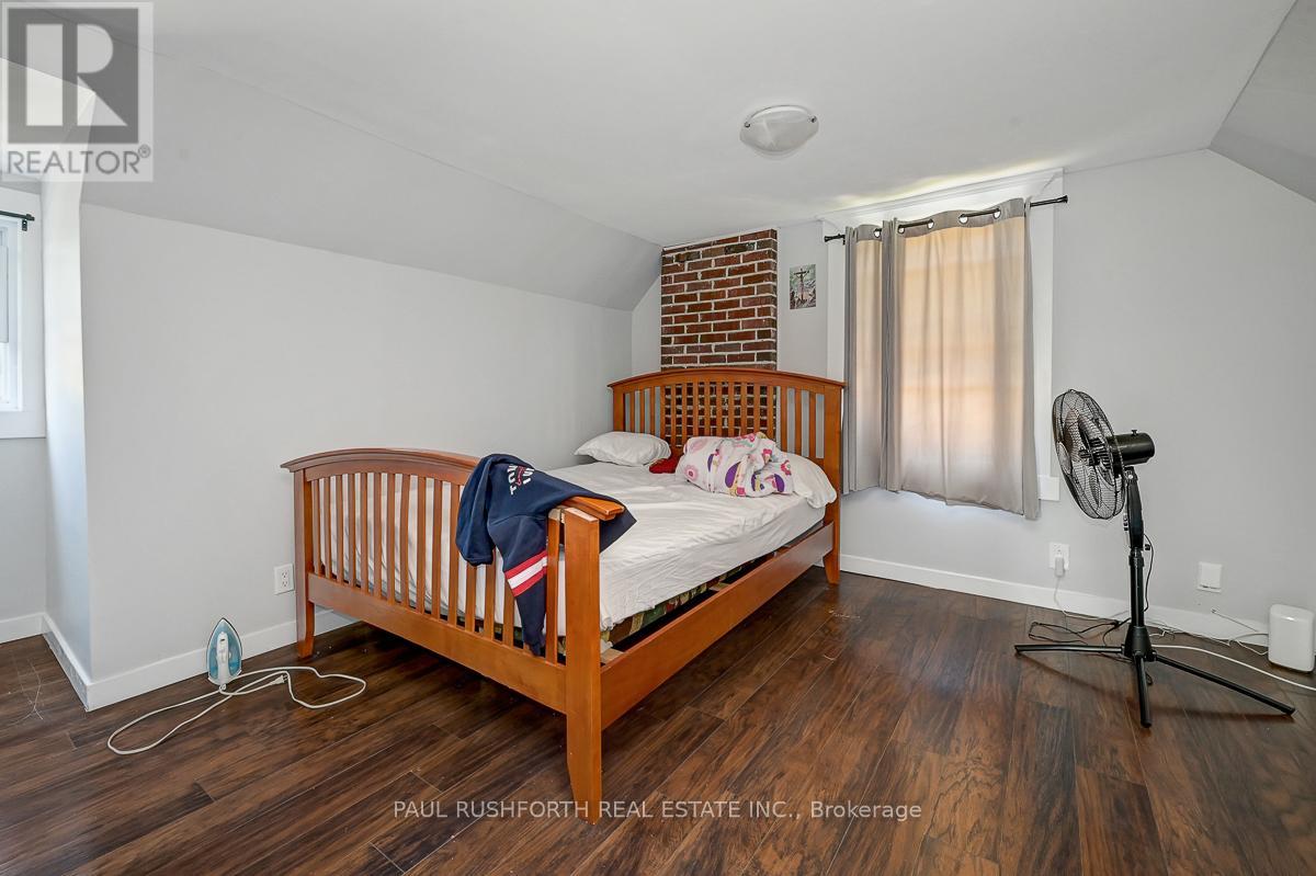 636 Clarke Avenue, Ottawa, Ontario  K1K 0Y5 - Photo 18 - X12368013