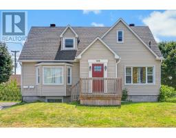636 CLARKE AVENUE, Ottawa, Ontario