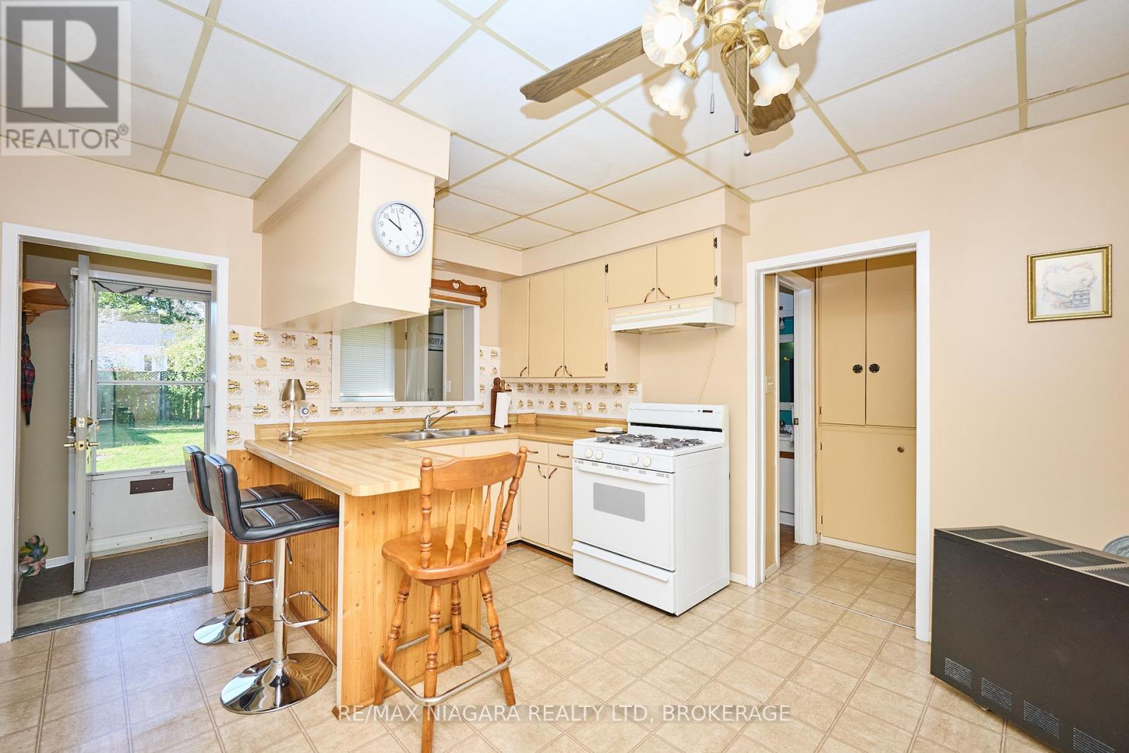 3721 Hibbard Street, Fort Erie, Ontario  L0S 1N0 - Photo 11 - X12367962