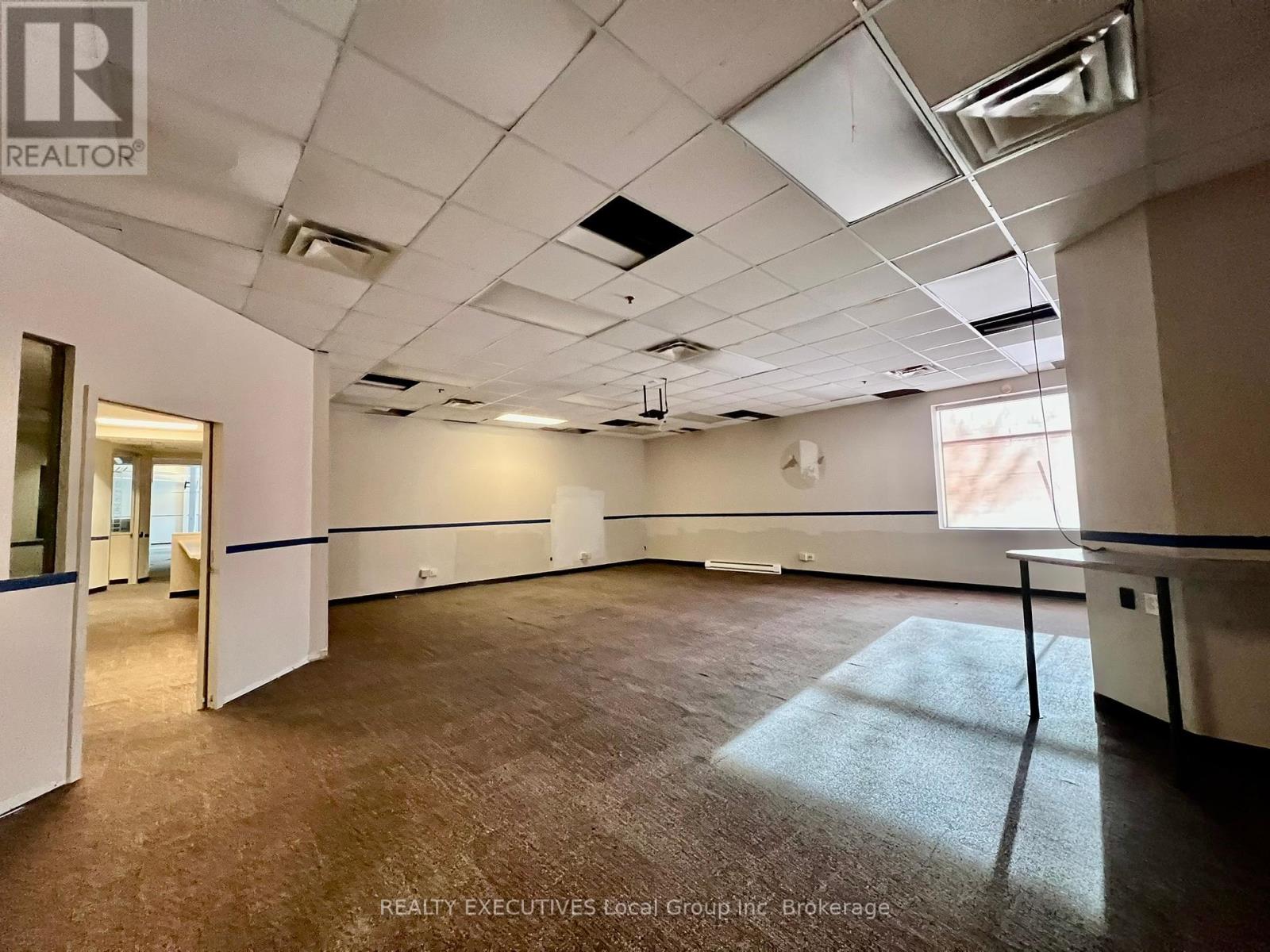 390 Lakeshore Drive, North Bay (Ferris), Ontario  P1A 2C7 - Photo 16 - X12368008