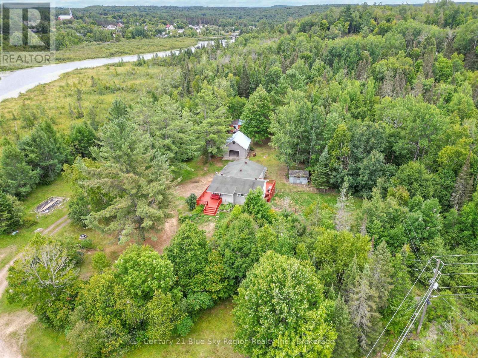 525 Maple Road, Bonfield, Ontario  P0H 1E0 - Photo 14 - X12368030