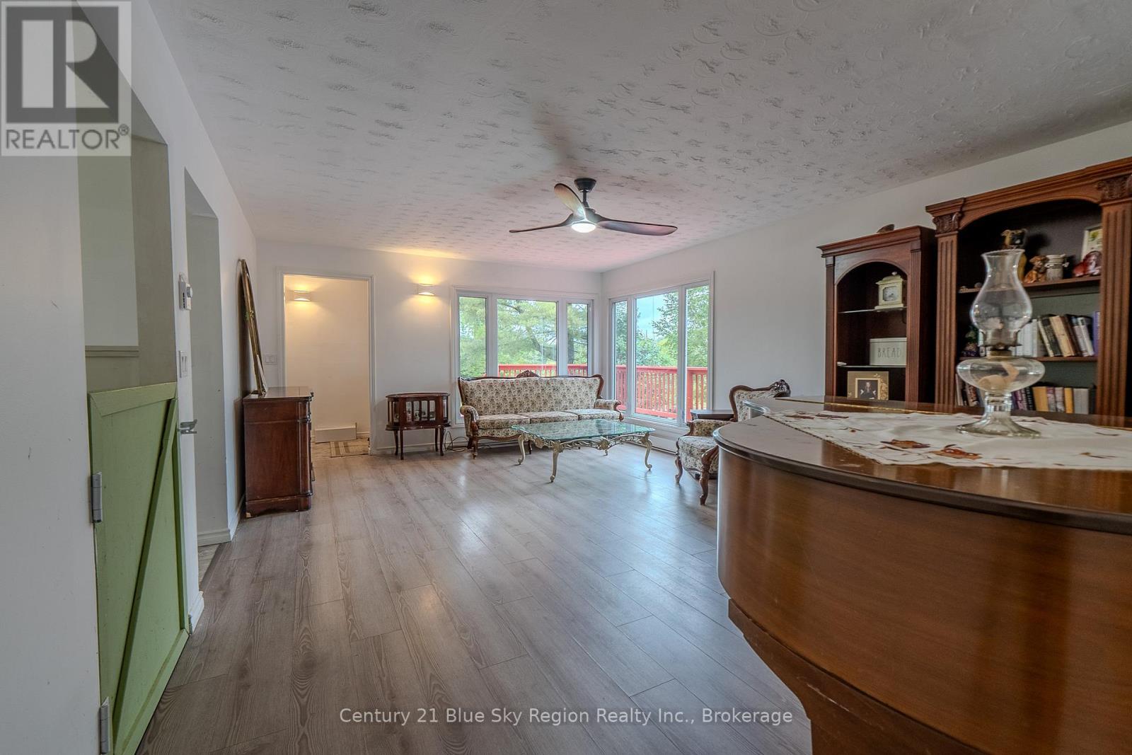 525 Maple Road, Bonfield, Ontario  P0H 1E0 - Photo 17 - X12368030