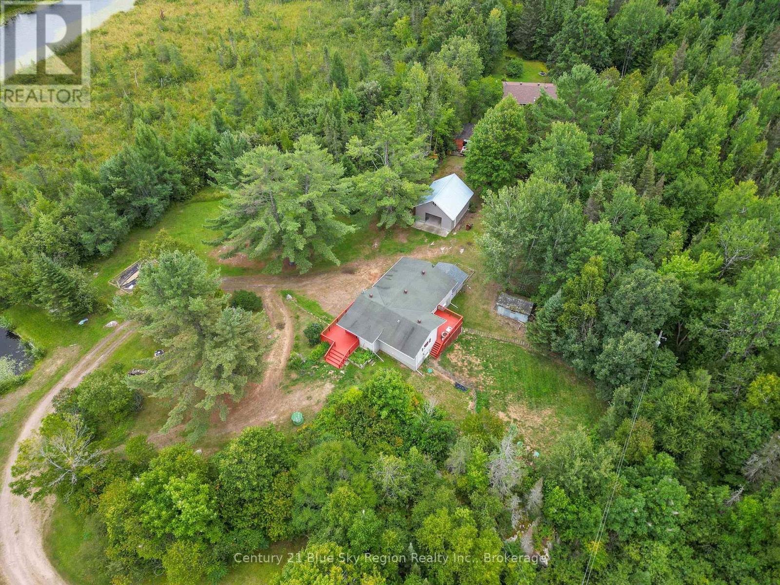 525 Maple Road, Bonfield, Ontario  P0H 1E0 - Photo 9 - X12368030