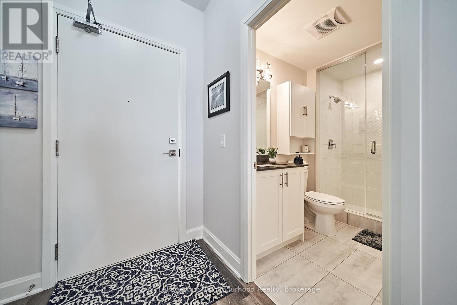 218 - 50 Lakebreeze Drive, Clarington, Ontario  L1B 0V9 - Photo 4 - E12367913