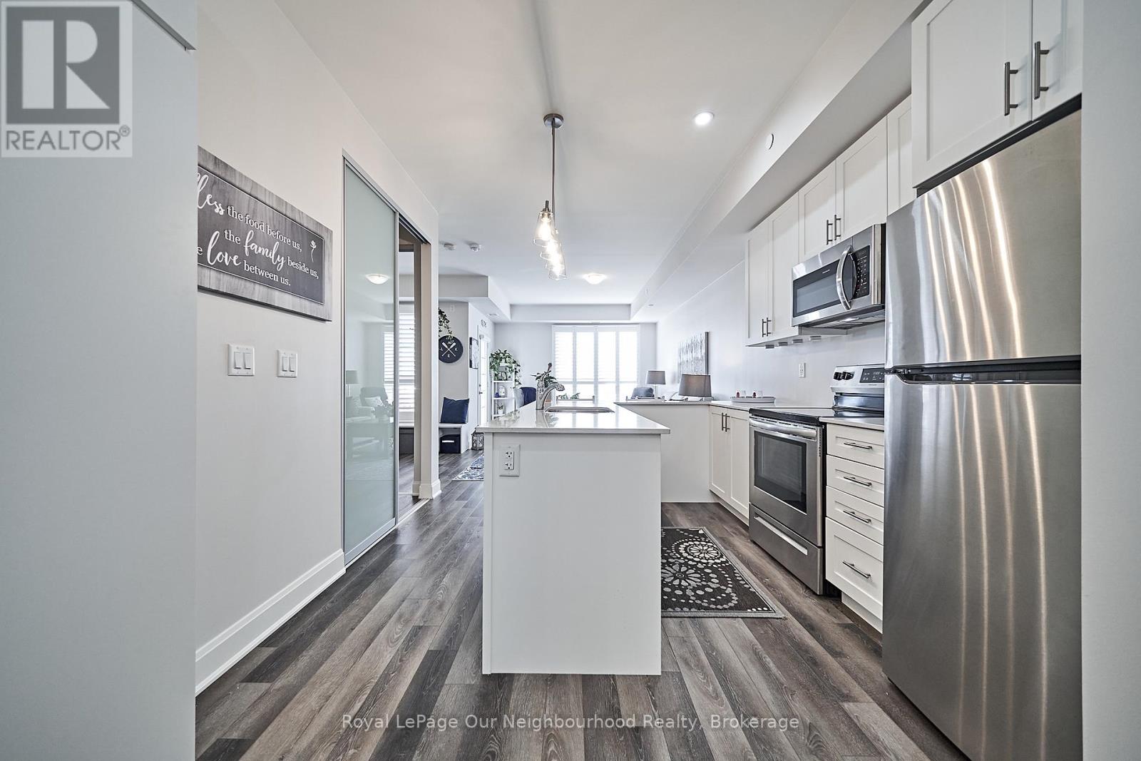 218 - 50 Lakebreeze Drive, Clarington, Ontario  L1B 0V9 - Photo 8 - E12367913