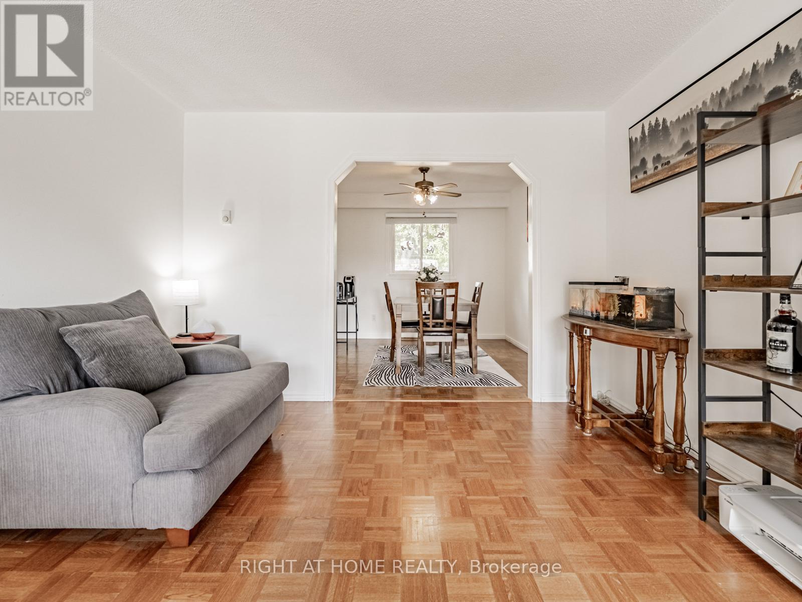 Property at 9 - 2380 BROMSGROVE ROAD SW image 5