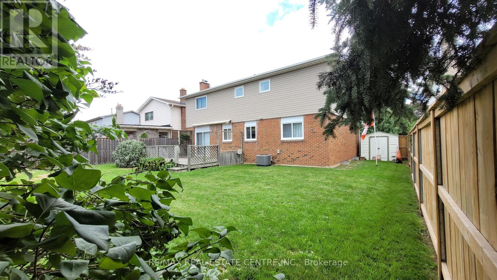Property at 917 MAPLE AVENUE image 2