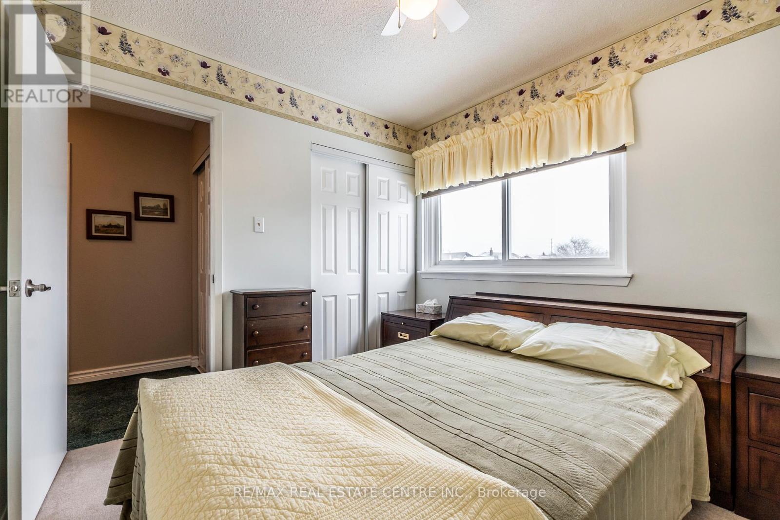 917 Maple Avenue, Milton, Ontario  L9T 3X6 - Photo 21 - W12367846