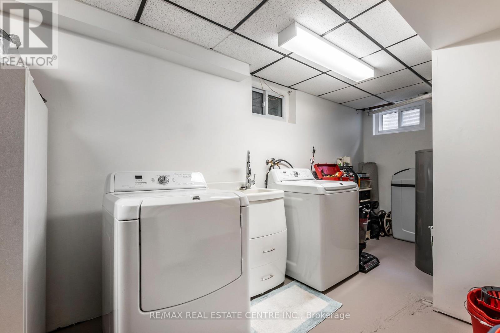 917 Maple Avenue, Milton, Ontario  L9T 3X6 - Photo 38 - W12367846