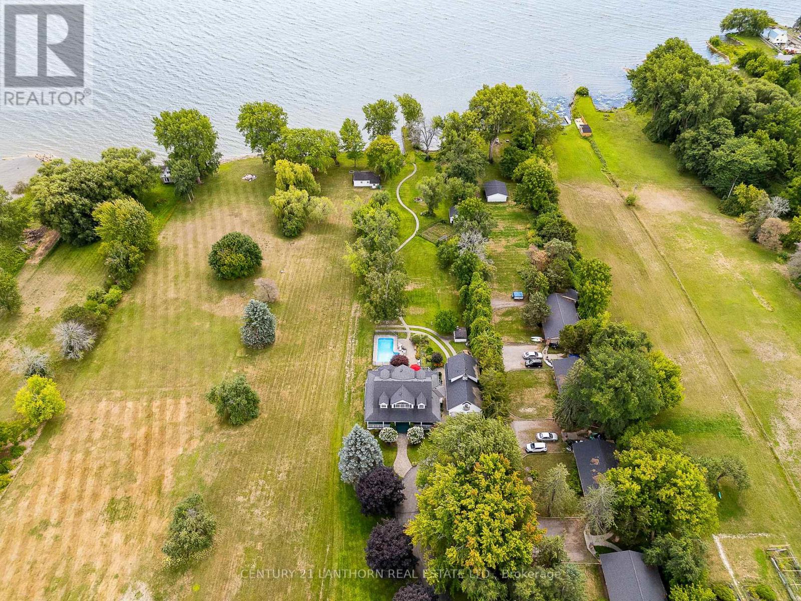 630 Old Highway 2 Highway, Quinte West, Ontario  K8V 5P5 - Photo 4 - X12367951