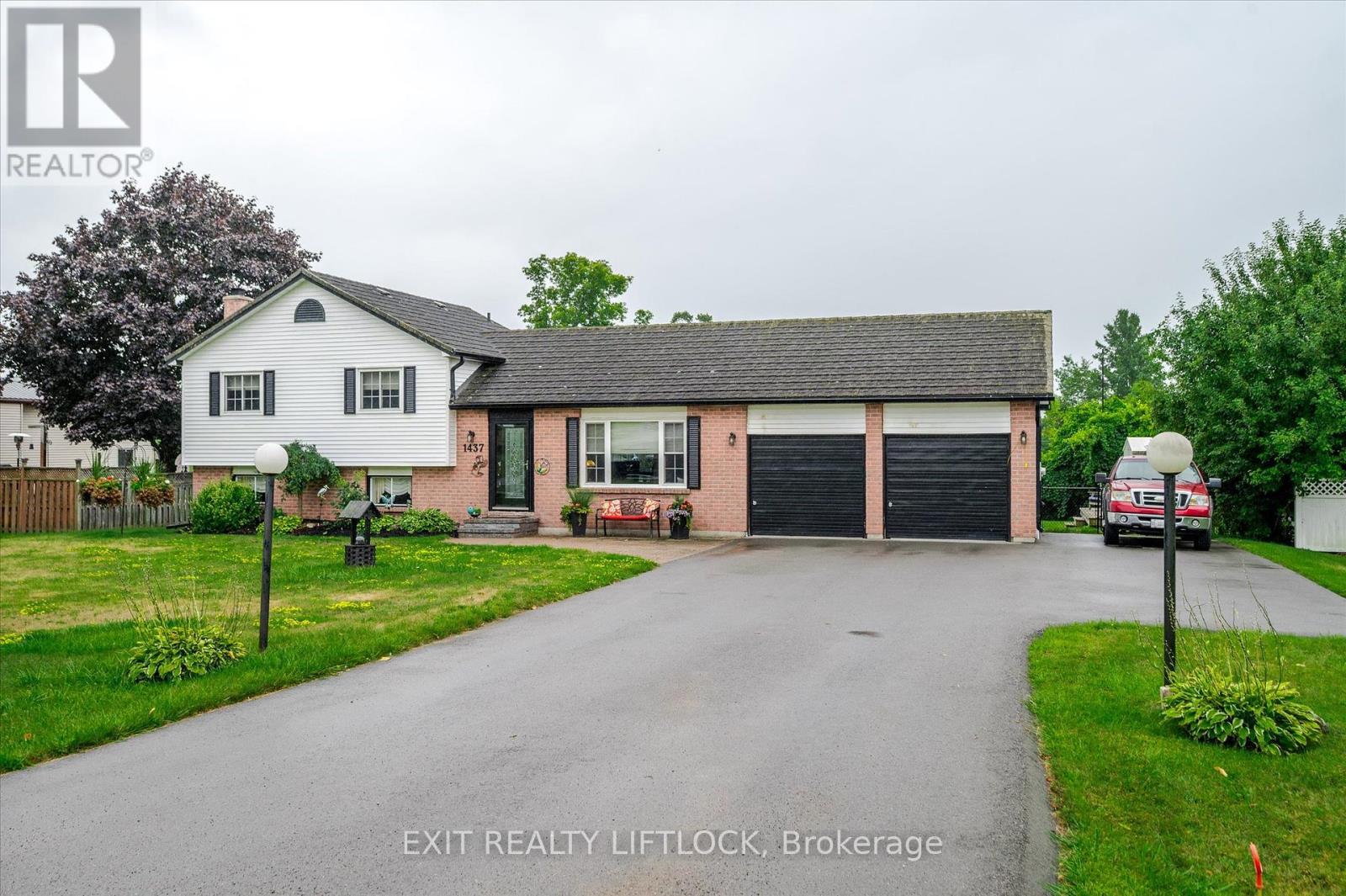 1437 Stewart Line, Cavan Monaghan, Ontario  L0A 1C0 - Photo 3 - X12367964