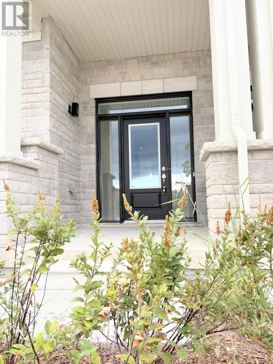 27 Hickey Lane, Kawartha Lakes (Lindsay), Ontario  K9V 0T3 - Photo 4 - X12367987