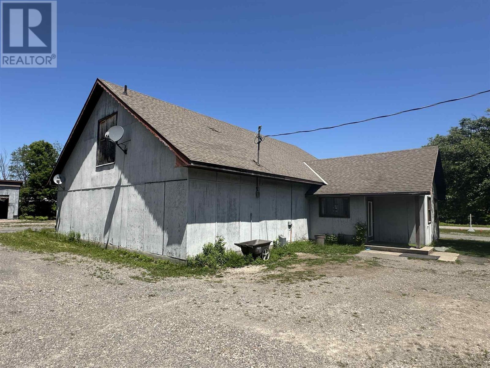 3003 Base Line, Hilton Beach, Ontario  P0R 1G0 - Photo 20 - SM252407