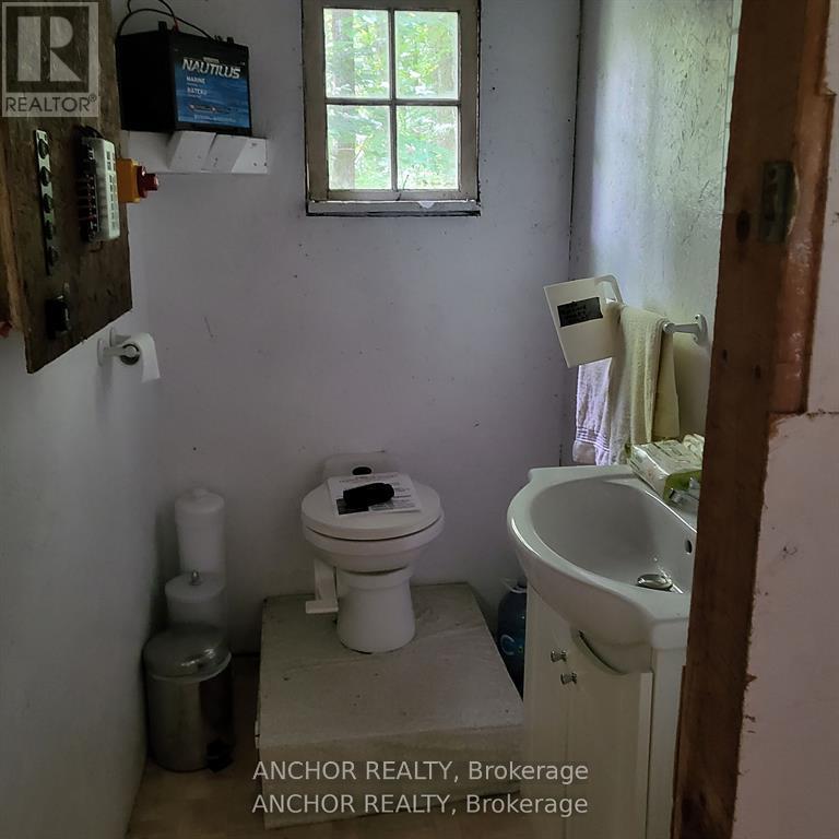 550 Shawanaga Lane, Mcdougall, Ontario  P0A 1G0 - Photo 22 - X12367840