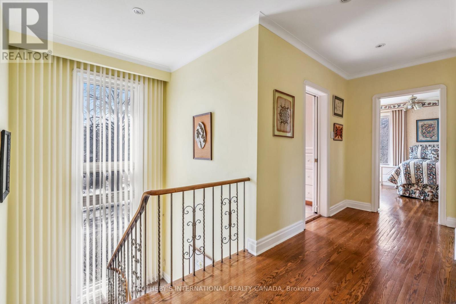 78 Ridelle Avenue, Toronto, Ontario  M6B 1J3 - Photo 18 - C12368032