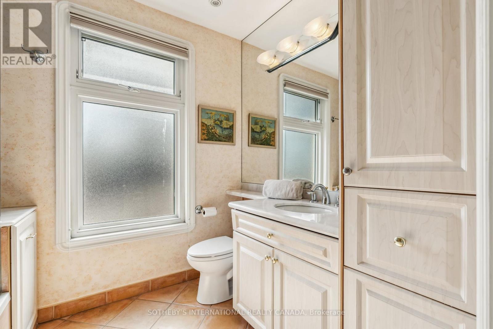 78 Ridelle Avenue, Toronto, Ontario  M6B 1J3 - Photo 27 - C12368032