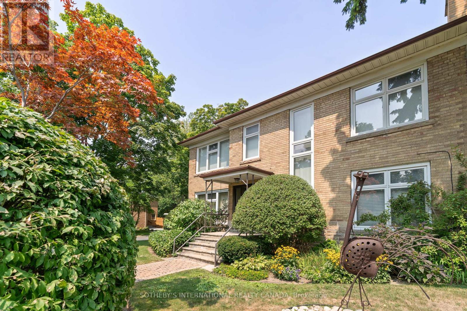 78 Ridelle Avenue, Toronto, Ontario  M6B 1J3 - Photo 40 - C12368032
