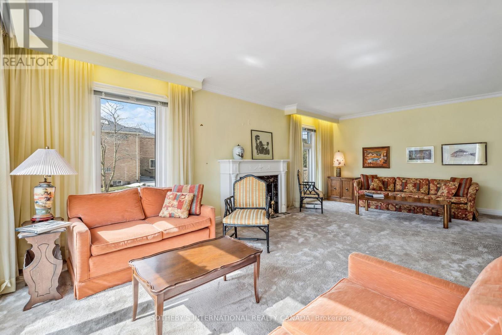 78 Ridelle Avenue, Toronto, Ontario  M6B 1J3 - Photo 8 - C12368032