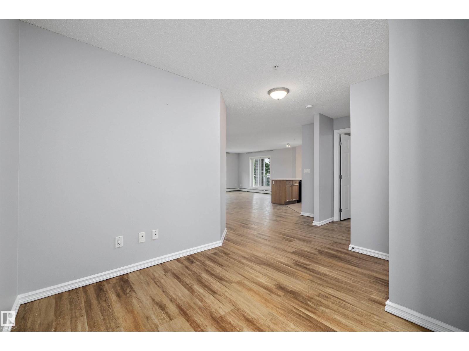 Property at #201 4407 23 ST NW image 3