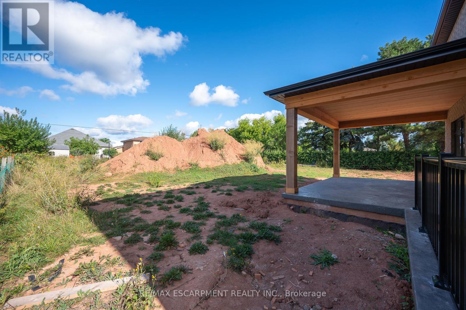 Property at 141 MARGARET AVENUE image 4