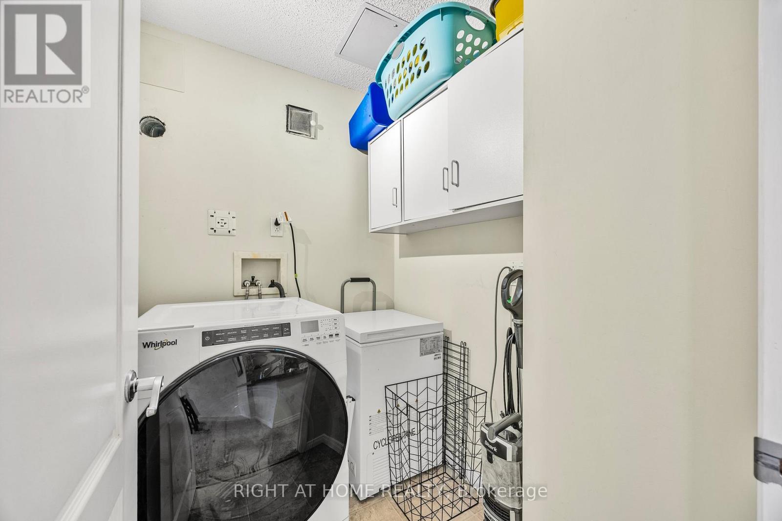 53 - 74 Ross Street, Barrie, Ontario  L4N 1G3 - Photo 15 - S12367923
